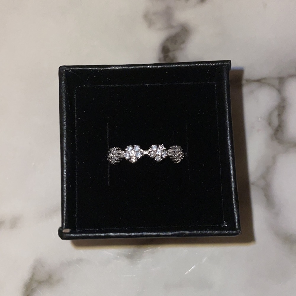 Silver Flower Ring
